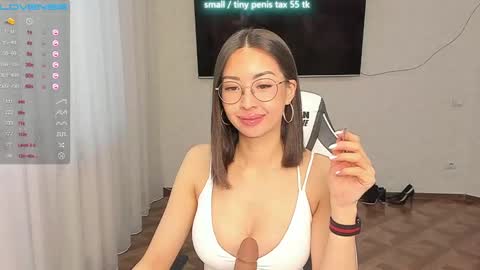 Snapshot of vanessa_sxy chatting on 01-25-25, 03:51 Vanessa online show from 01-25-25, 03:51