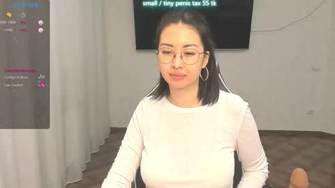 Vanessa online show from 11-24-25, 06:40