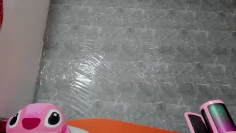 Snapshot of vanessaadol chatting on 01-31-25, 10:31 vanessaadol online show from 01-31-25, 10:31