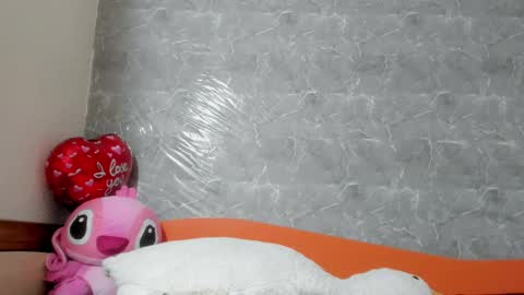 Snapshot of vanessaadol chatting on 03-01-25, 08:13 vanessaadol online show from 03-01-25, 08:13