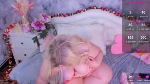 Snapshot of vanessahayesxx chatting on 02-15-26, 05:42 Vera online show from 02-15-26, 05:42