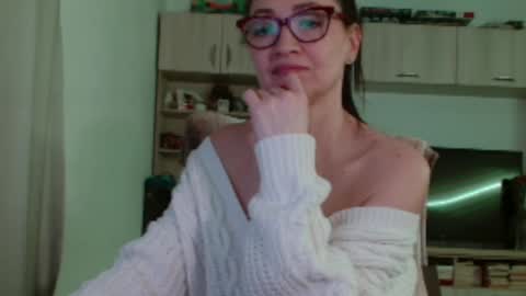 Vanessa online show from 04-08-26, 05:24