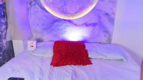 vanessascott_ online show from 10-09-25, 07:50