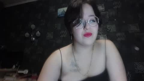 Snapshot of vanessashadow chatting on 09-30-25, 04:23 vanessashadow online show from 09-30-25, 04:23