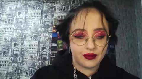 vanessashadow online show from 11-21-25, 06:39