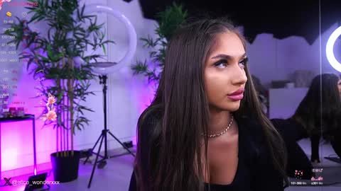 Vanessa Simon online show from 01-20-25, 06:53