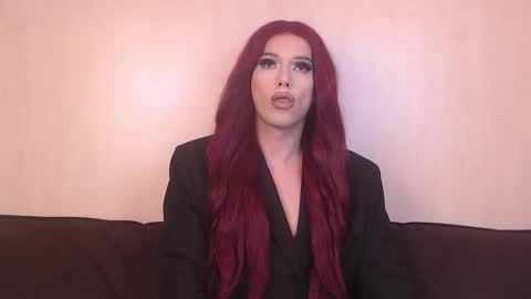 Snapshot of vanessaviperr chatting on 01-07-26, 09:17 Vanessa online show from 01-07-26, 09:17