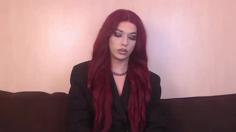 Snapshot of vanessaviperr chatting on 01-09-26, 09:27 Vanessa online show from 01-09-26, 09:27