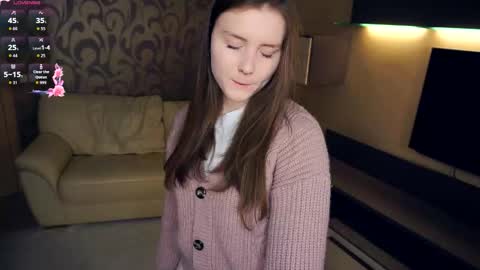 Luna online show from 10-30-25, 06:08