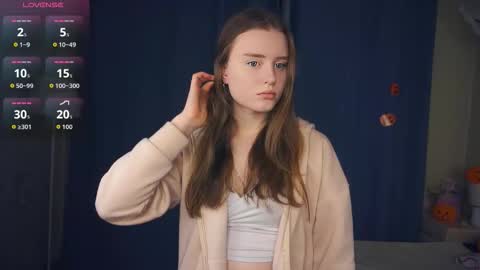 Luna online show from 11-08-25, 06:18