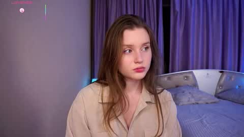 Luna online show from 11-27-25, 06:21