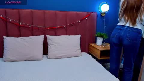 Sofia online show from 02-12-25, 12:16