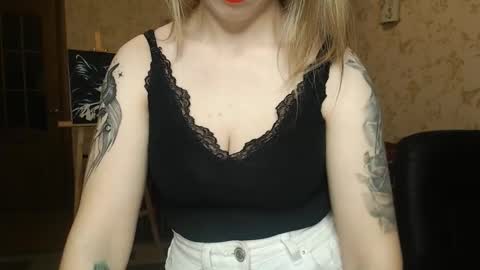 VanillaMuffin online show from 03-04-25, 10:02