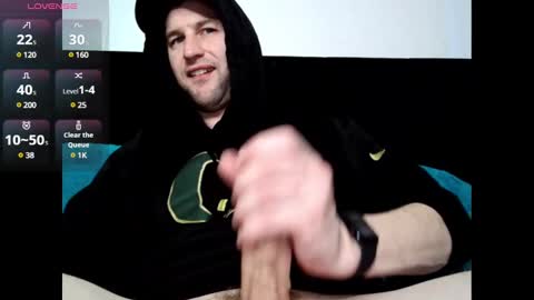 Snapshot of vanillaniceeee chatting on 03-08-25, 08:55 vanillaniceeee online show from 03-08-25, 08:55