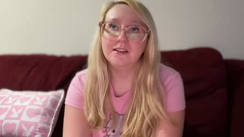 vanillapuddingpie online show from 01-30-25, 11:45