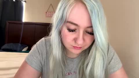 vanillapuddingpie online show from 02-09-26, 08:02