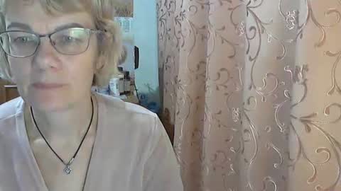 Snapshot of vanillaxcreamy chatting on 12-13-24, 05:32 Vanillaxcreamy online show from 12-13-24, 05:32