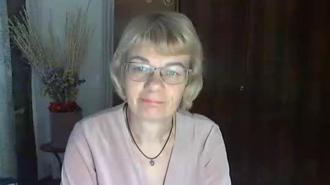 Snapshot of vanillaxcreamy chatting on 12-30-24, 12:52 Vanillaxcreamy online show from 12-30-24, 12:52