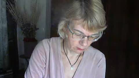 Snapshot of vanillaxcreamy chatting on 01-23-25, 02:50 Vanillaxcreamy online show from 01-23-25, 02:50