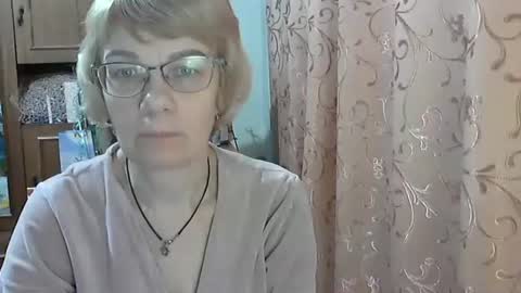 Snapshot of vanillaxcreamy chatting on 02-20-25, 04:36 Vanillaxcreamy online show from 02-20-25, 04:36