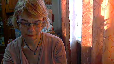 Snapshot of vanillaxcreamy chatting on 02-26-25, 02:14 Vanillaxcreamy online show from 02-26-25, 02:14