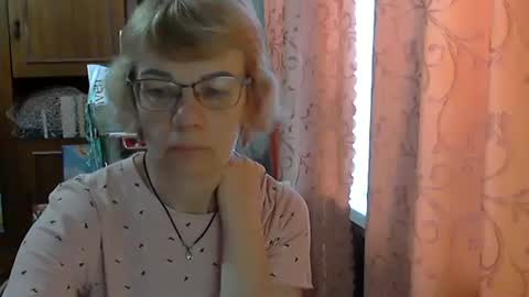 Snapshot of vanillaxcreamy chatting on 03-03-25, 11:55 Vanillaxcreamy online show from 03-03-25, 11:55