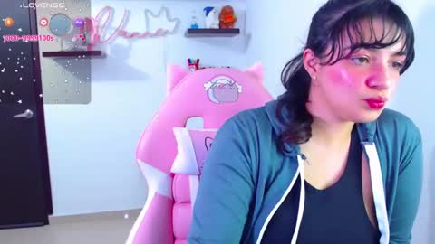 Vanesa online show from 02-25-25, 10:29