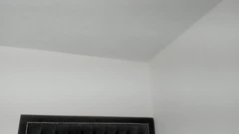 Vannesa online show from 01-16-25, 03:45