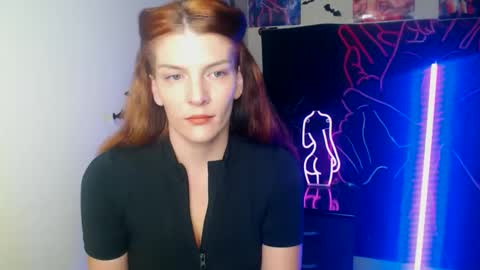 Vanessa online show from 11-16-25, 05:29