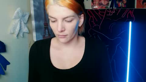 Vanessa online show from 02-06-26, 05:49