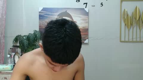 vanxxx2005 online show from 12-18-24, 02:42