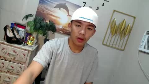 vanxxx2005 online show from 01-19-25, 07:47