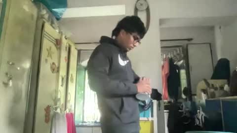 varun_00707 online show from 11-18-25, 03:23