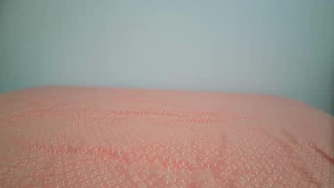 Snapshot of vaya1234 chatting on 10-18-25, 09:43 Sexemastubate online show from 10-18-25, 09:43