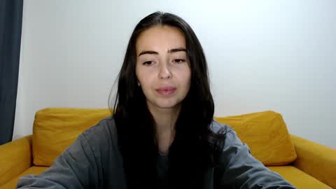 Snapshot of vebeseliza chatting on 12-24-24, 12:44 Liza online show from 12-24-24, 12:44