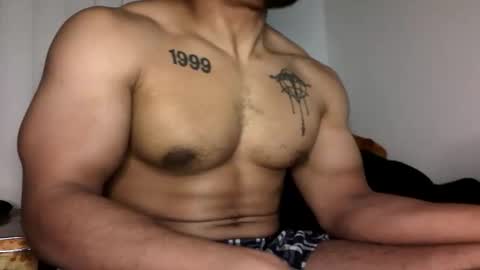 Vegas Love online show from 11-08-25, 07:30