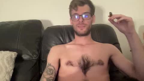 Snapshot of vegassangel chatting on 11-16-25, 04:29 Joeyyy online show from 11-16-25, 04:29