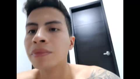 velk_hot1 online show from 01-13-25, 01:56