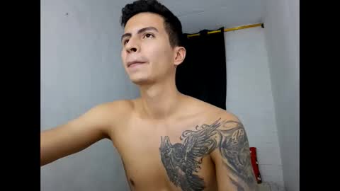 velk_hot1 online show from 01-13-25, 11:27
