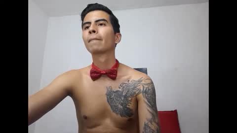 velk_hot1 online show from 02-12-25, 11:41