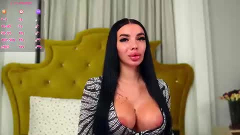 Snapshot of velmaevans chatting on 07-29-26, 02:10 Velma online show from 07-29-26, 02:10