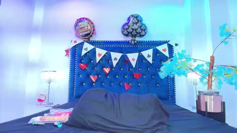 Snapshot of velora_nigth chatting on 02-19-26, 12:06 velora_nigth online show from 02-19-26, 12:06