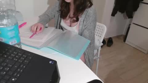 Snapshot of velvet_desiree chatting on 02-07-26, 04:33 Velvet Desiree online show from 02-07-26, 04:33