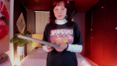 Isabella  online show from 02-19-26, 11:28