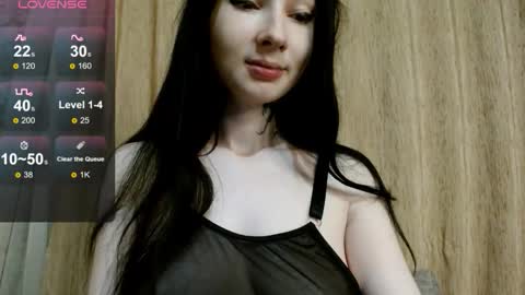 velvet_shadow online show from 10-15-25, 04:40