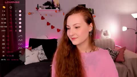 Mia online show from 11-23-25, 09:09