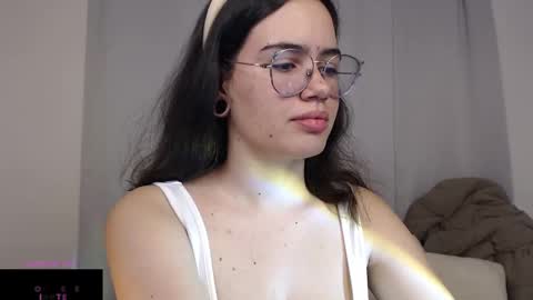  Crystal         PVT OPEN online show from 03-12-25, 03:35