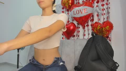Snapshot of velvetluna_ chatting on 02-20-26, 11:11 Velvetluna online show from 02-20-26, 11:11