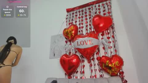 Snapshot of velvetluna_ chatting on 02-21-26, 11:33 Velvetluna online show from 02-21-26, 11:33