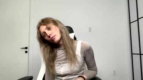 VelvetTGirl online show from 02-02-26, 01:48